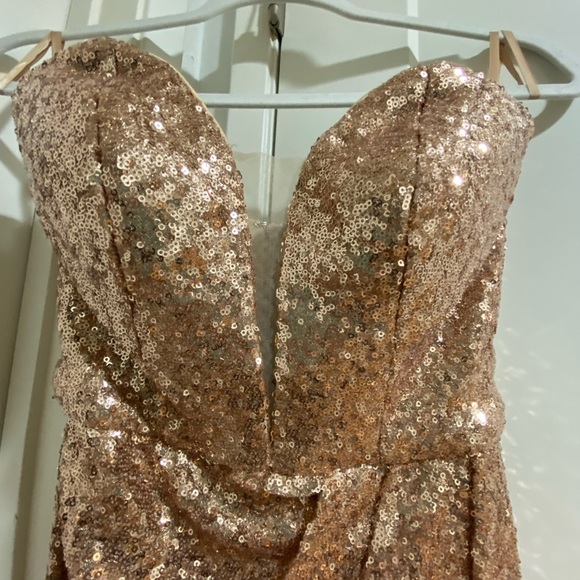 NWOT LA FEMME ROSE GOLD SEQUIN DRESS - Picture 14 of 16
